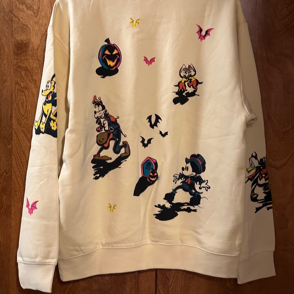Disney Unisex Halloween sweatshirt